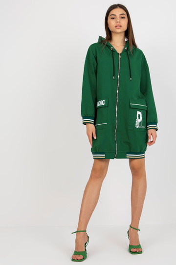 Tumši zaļa gara jaka...