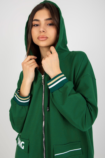 Tumši zaļa gara jaka... 2