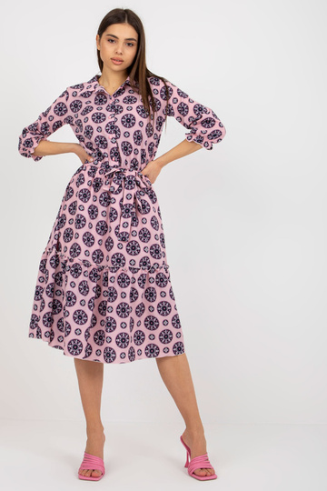 Gaiši violeta kreklkleita... 2