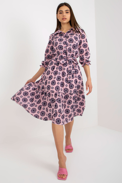 Gaiši violeta kreklkleita ar apdruku...