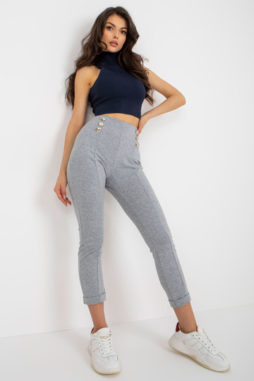 Pelēkas kokvilnas sporta...