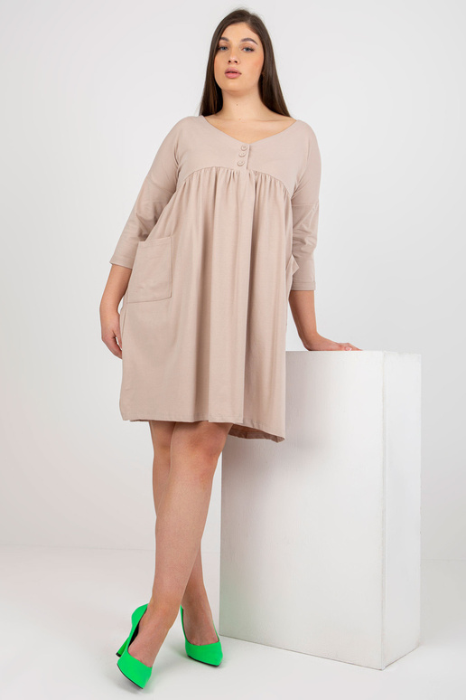 Bēša sporta kreklkleita liela izmēra...