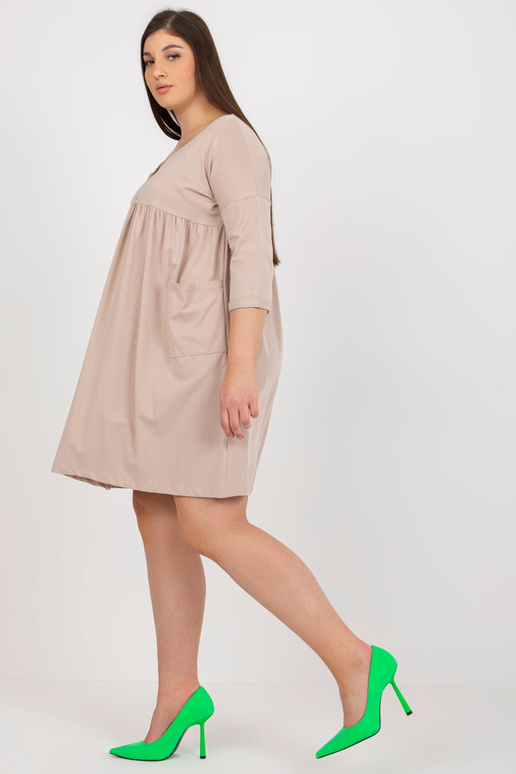 Bēša sporta kreklkleita liela izmēra...