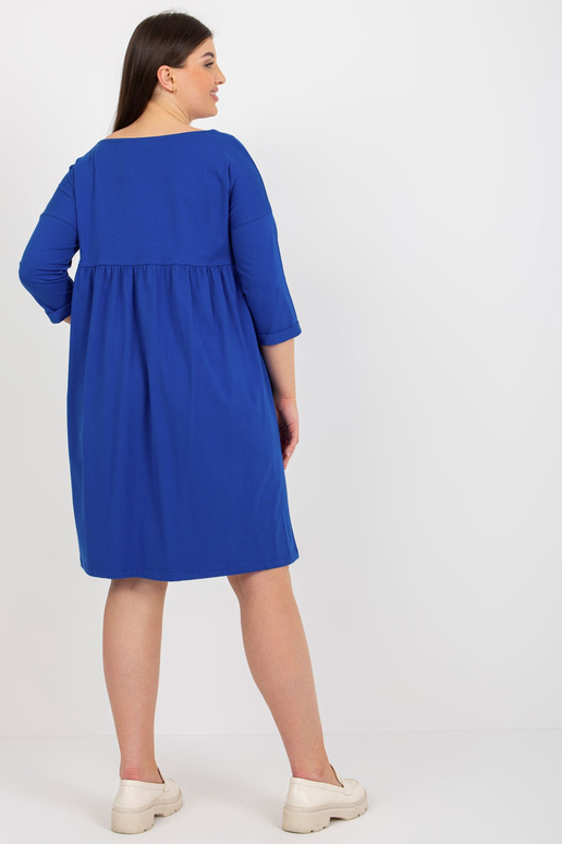 Tumši zila plus izmēra pamata kleita...