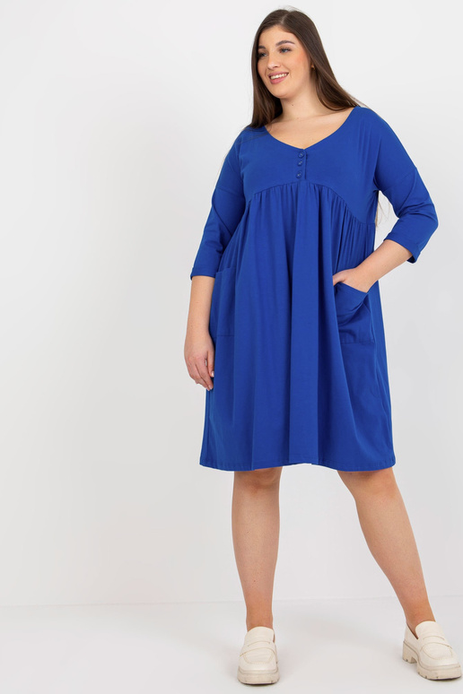 Tumši zila plus izmēra pamata kleita...