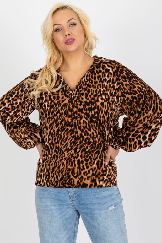 Gaiši brūna un melna liela izmēra...