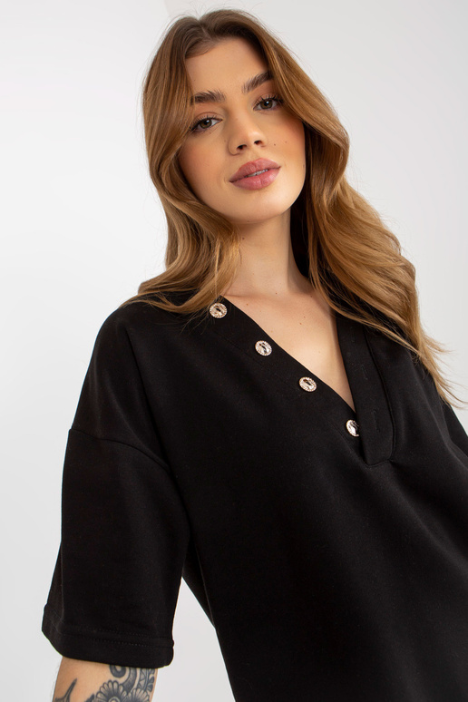 Melns sporta krekla vasaras komplekts...