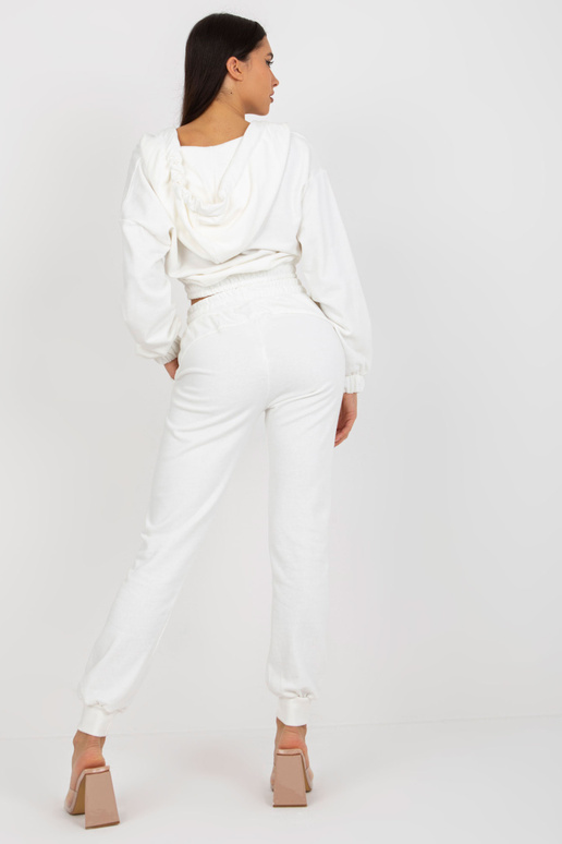 Komplekts-EM-KMPL-747.06P-ecru