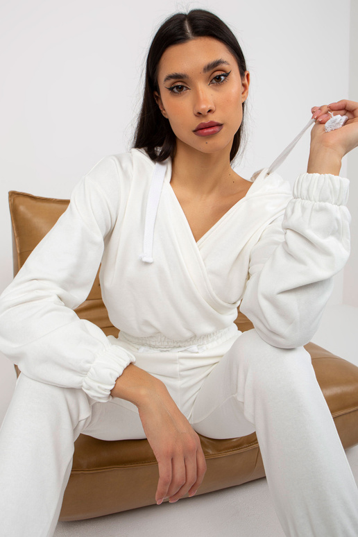 Komplekts-EM-KMPL-747.06P-ecru