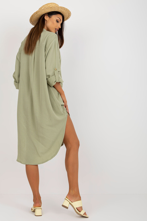 Gaiši zaļa midi kleita oversize...