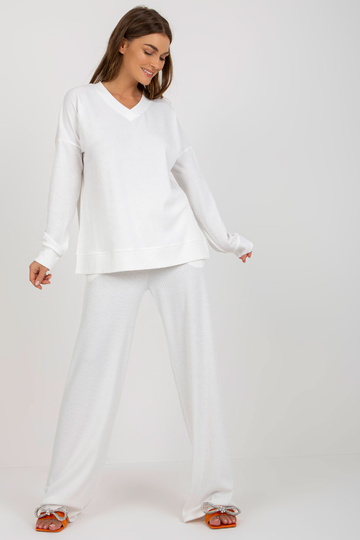 Ecru rievotu ikdienas...