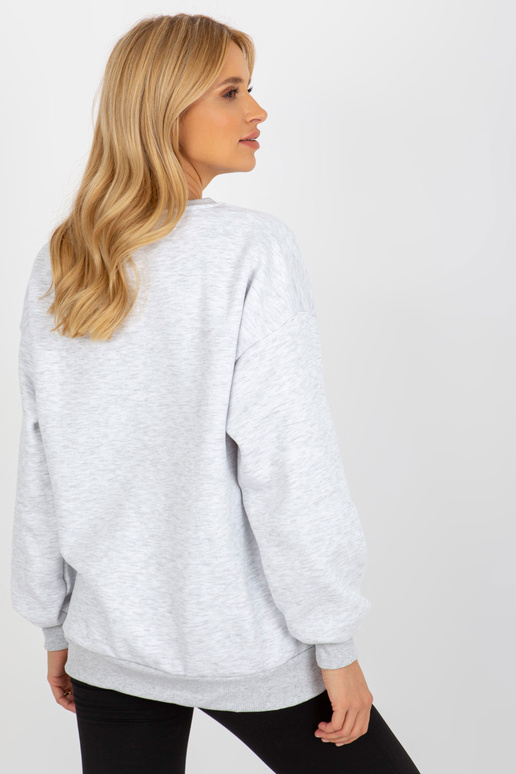 Gaiši pelēks džemperis sievietēm...