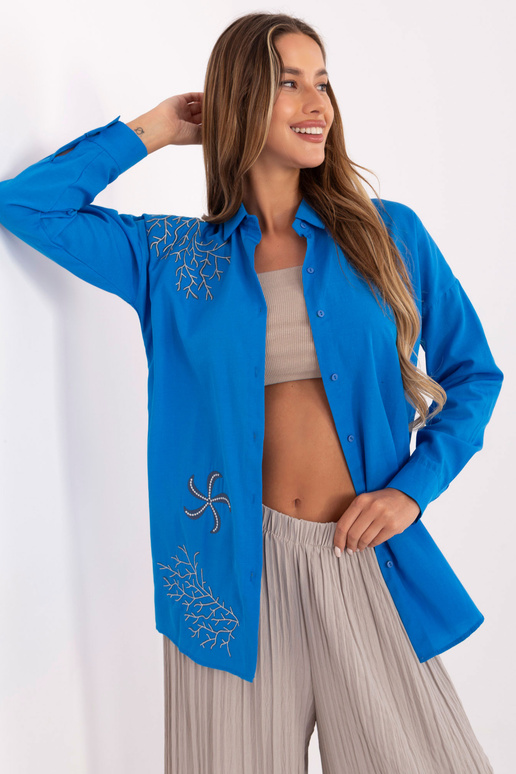 Zils lielizmēra krekls ar pogas aizdari