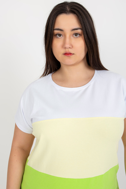 Balta un dzeltena sieviešu liela... Balta un dzeltena sieviešu liela...