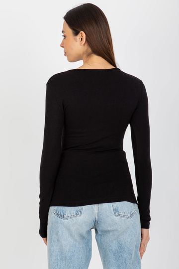 Melna viskozes gadījuma...