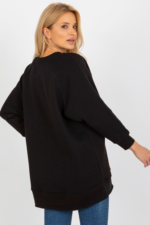 Melns sieviešu sporta krekls pamata...