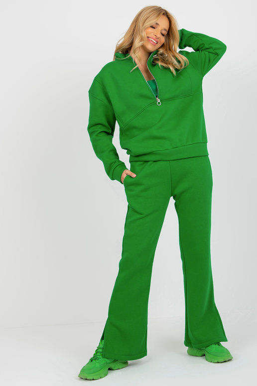 Zaļš trīsdaļīgs sporta tērpa...