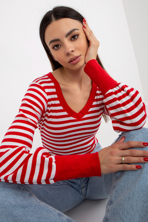 Sarkanbalta rievota pamata blūze ar V... Sarkanbalta rievota pamata blūze ar V...