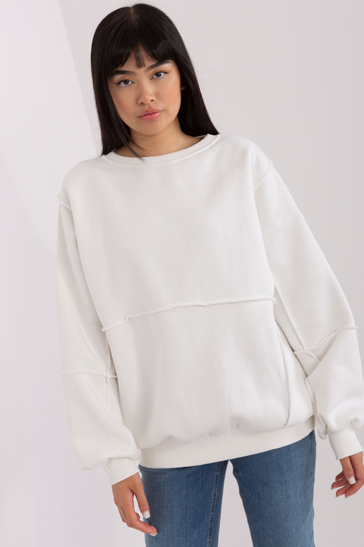 Džemperis-EM-BL-763.00P-ekru