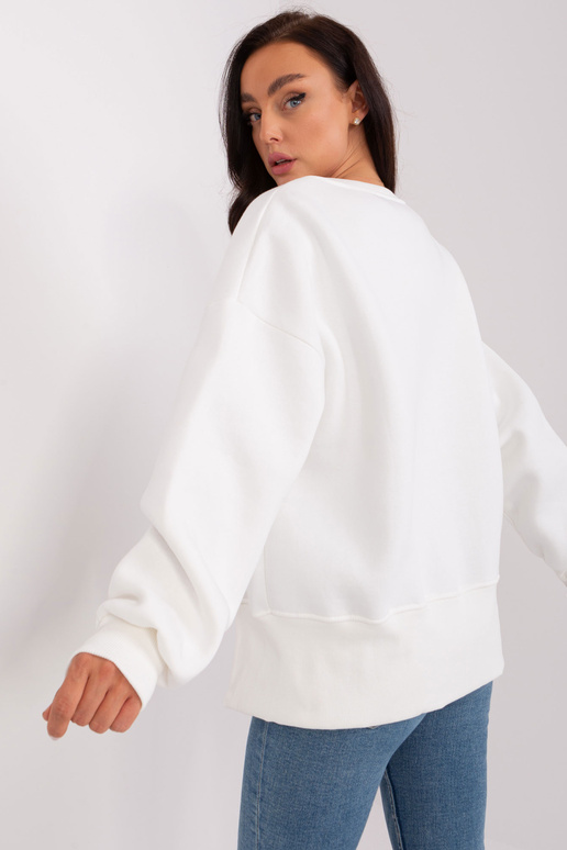 Džemperis-EM-BL-757.83P-ekru