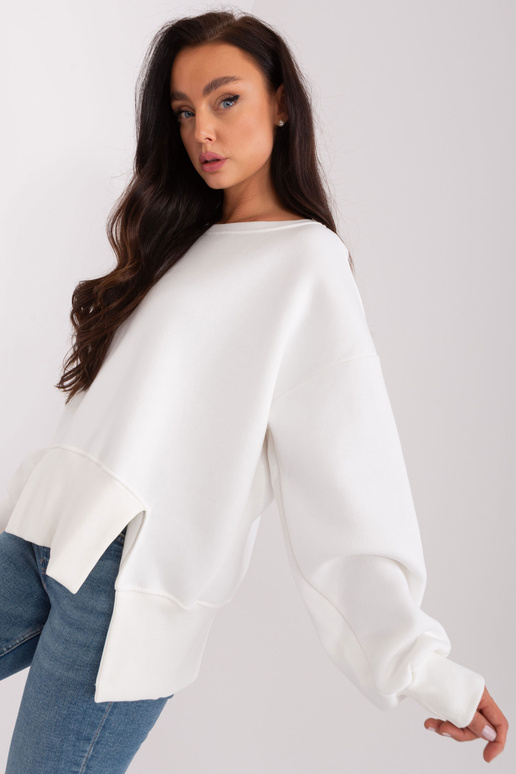 Džemperis-EM-BL-757.83P-ekru