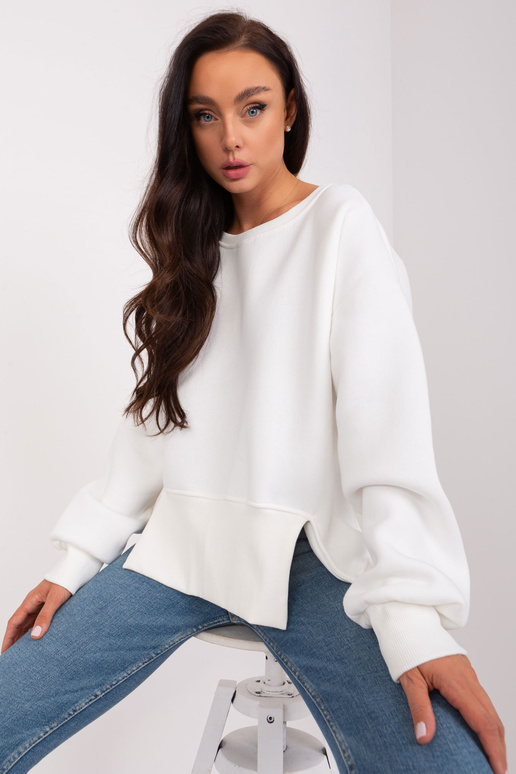 Džemperis-EM-BL-757.83P-ekru