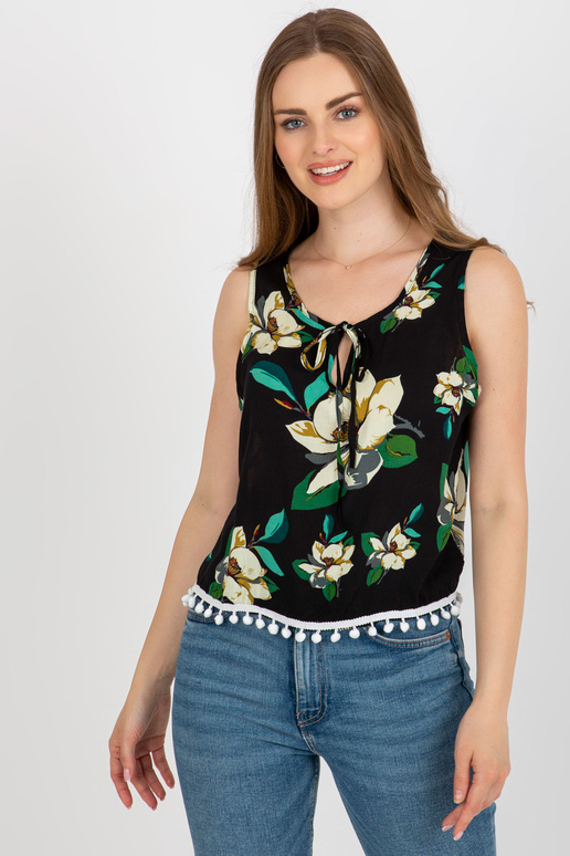 Melna ziedu blūze ar dekoratīvu apdari