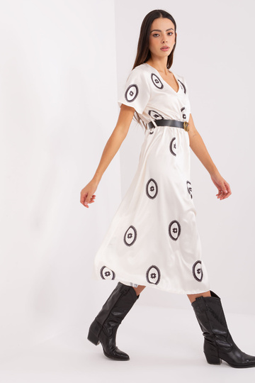 Kleita-DHJ-SK-17260.90-ekru