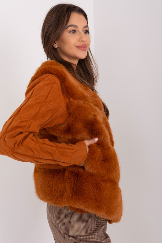 Veste-AT-KZ-2349.00P-gaiši brūna