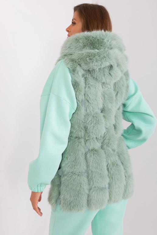 Vest-AT-KZ-2379.96P-pistācijas