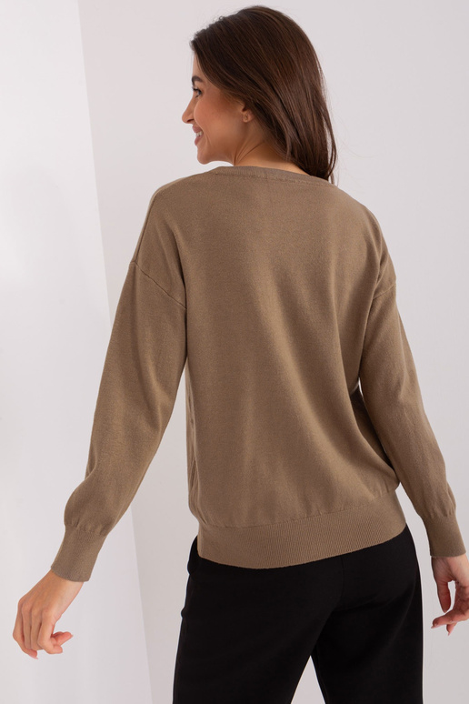 Džemperis-AT-SW-2325.95P-tumši bēšs