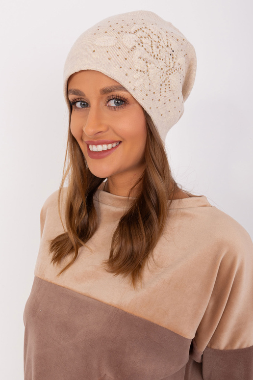 Cap-AT-CZ-23250.01P-gaiši bēšs