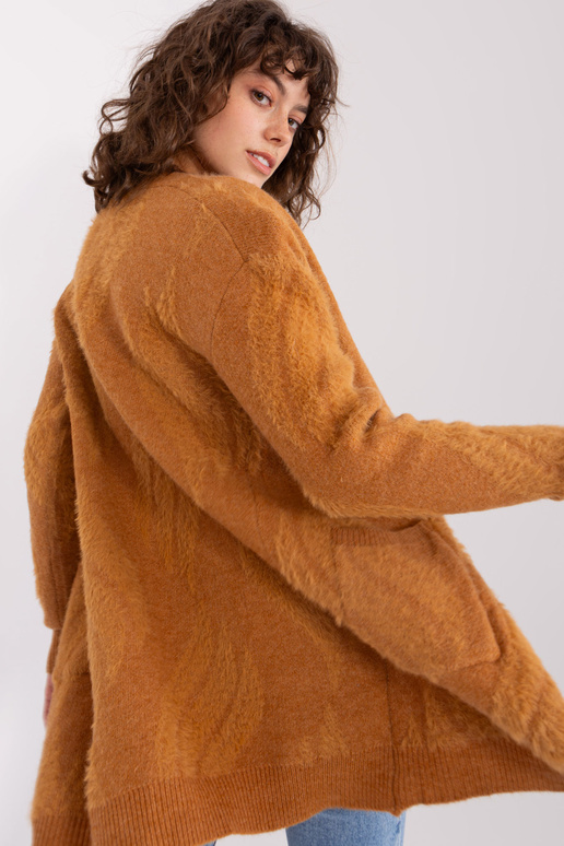 Džemperis-AT-SW-234501.00P-kamielis