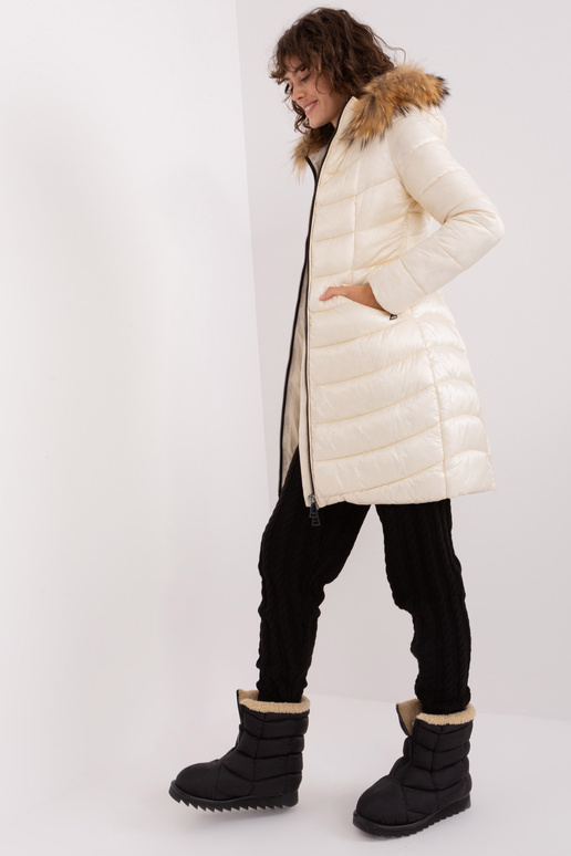 Jaka-NM-KR-TR8125.99P-gaiši bēša Jaka-NM-KR-TR8125.99P-gaiši bēša