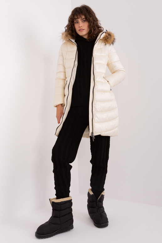 Jaka-NM-KR-TR8125.99P-gaiši bēša Jaka-NM-KR-TR8125.99P-gaiši bēša