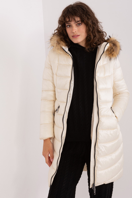 Jaka-NM-KR-TR8125.99P-gaiši bēša Jaka-NM-KR-TR8125.99P-gaiši bēša