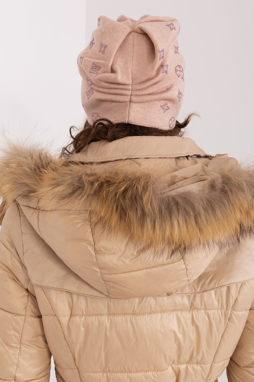 Cap-AT-CZ-2325.96-gaiši rozā