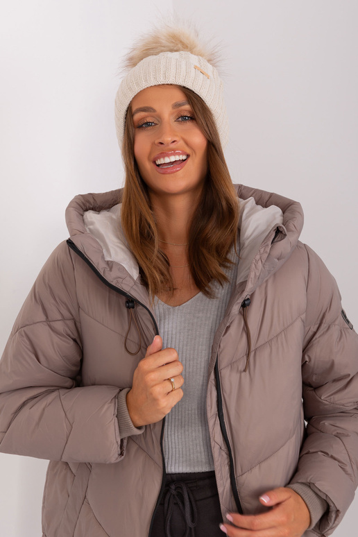 Czapka- JK-CZ-10.51-bēšs