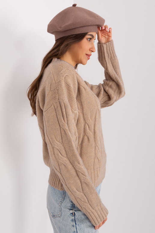 Berete-AT-CZ-231305.82P-tumši bēšs Berete-AT-CZ-231305.82P-tumši bēšs