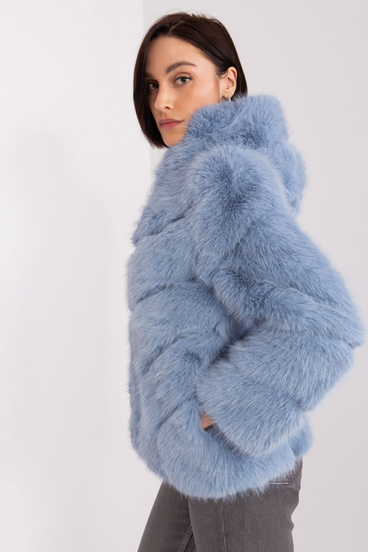 Jaka-AT-KR-2386.00P-gaiši zila Jaka-AT-KR-2386.00P-gaiši zila