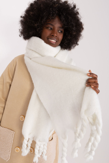 Šalle-AT-SZ-2313502.63P-balta 2