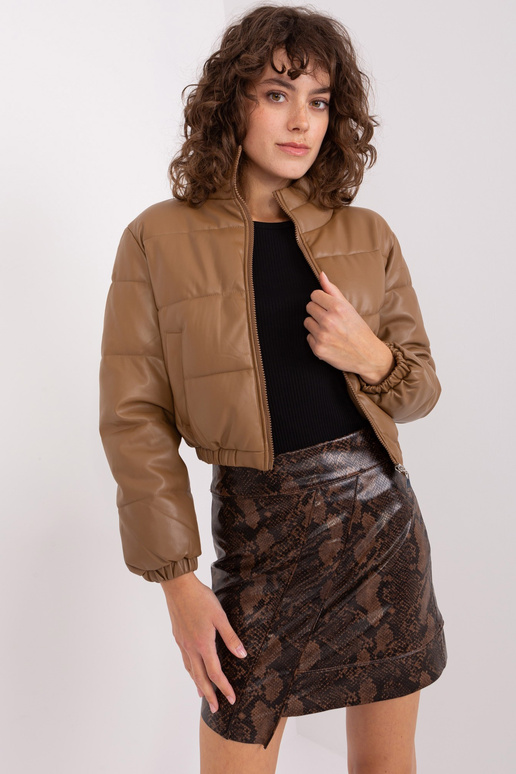 Jaka-NM-KR-T3-2658.99P-kamielis Jaka-NM-KR-T3-2658.99P-kamielis