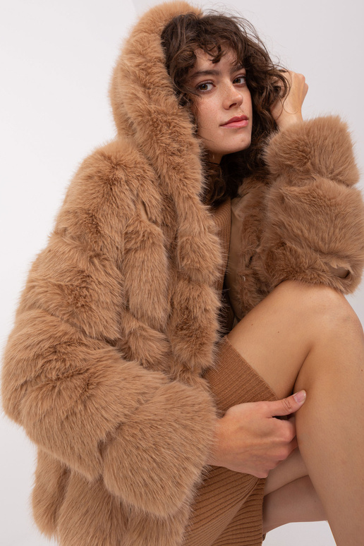 Jaka-AT-KR-2386.00P-kamielis Jaka-AT-KR-2386.00P-kamielis