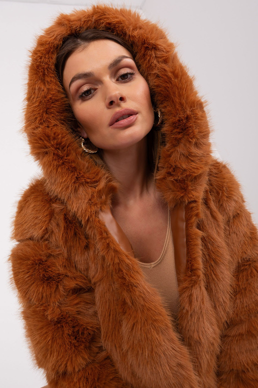 Jaka-AT-KR-2378.96P-gaiši brūna