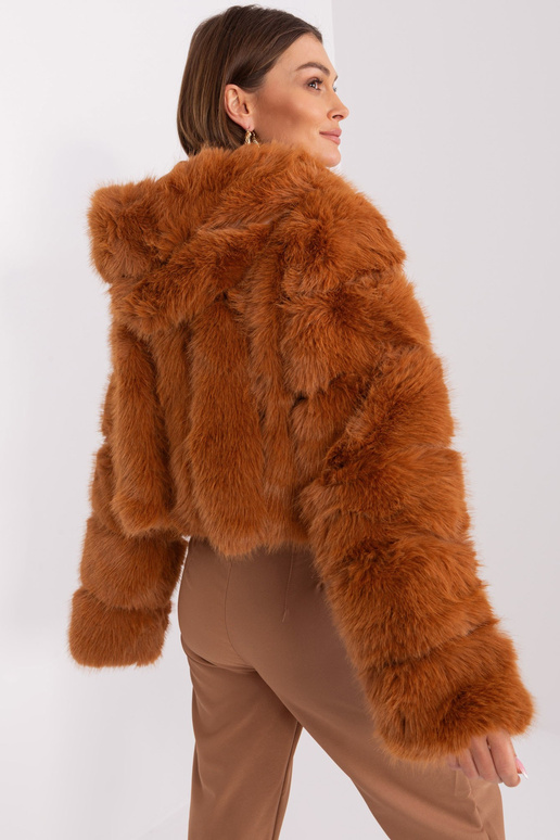 Jaka-AT-KR-2378.96P-gaiši brūna