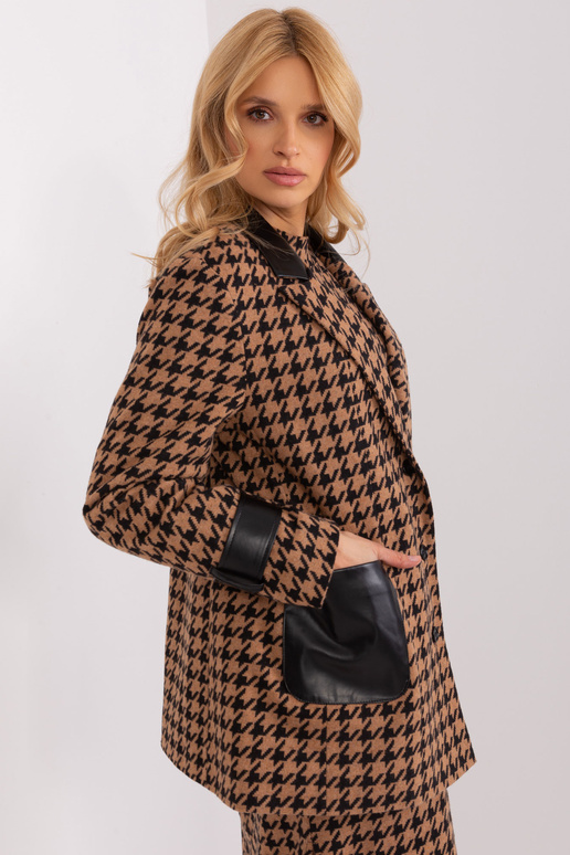 Jaka-LK-MA-509511.99-melna