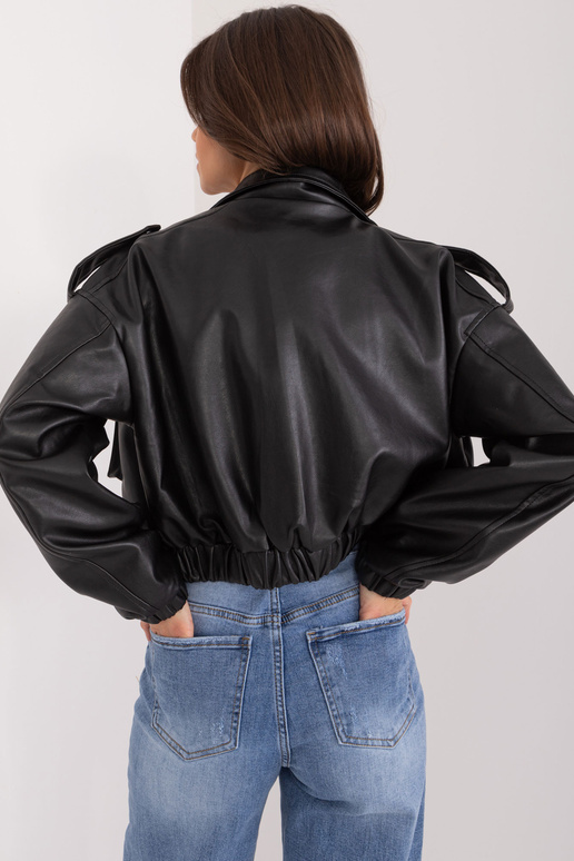 Striukė-NM-KR-DA-0937.07-juoda Striukė-NM-KR-DA-0937.07-juoda