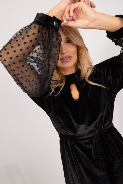 Kleita-LK-SK-509544.53-melna