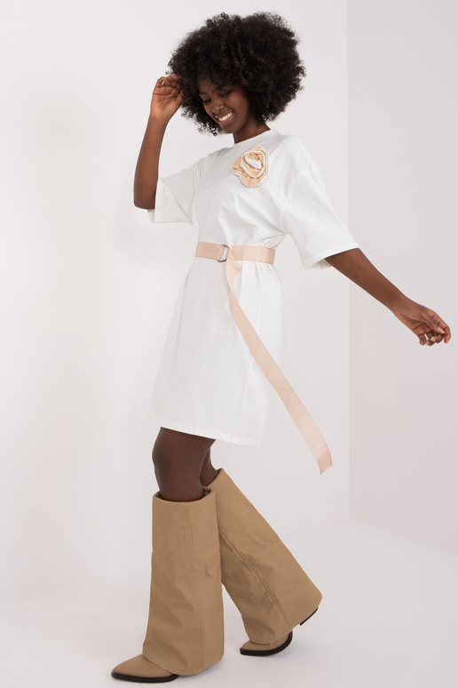 Kleita-EM-SK-825.02- balta krāsa