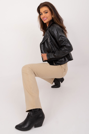 Jaka-LK-KR-509989.46P-melna 2